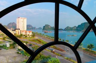 Phong-Deluxe-8